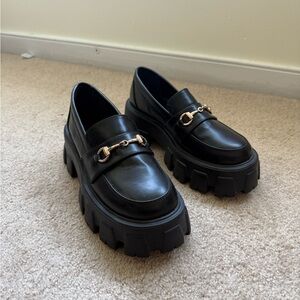 Brand New Princess Polly Platform Loafers Black with Gold